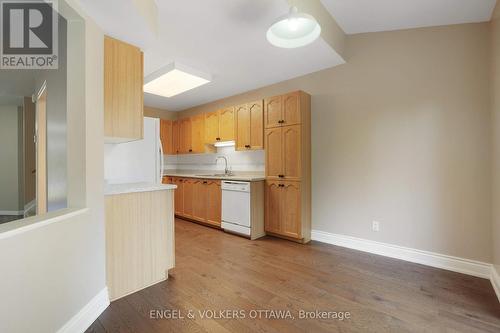 551 Wild Shore Crescent, Ottawa, ON - Indoor Photo Showing Kitchen