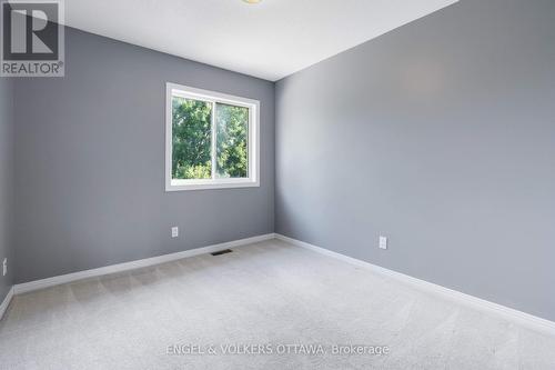 551 Wild Shore Crescent, Ottawa, ON - Indoor Photo Showing Other Room