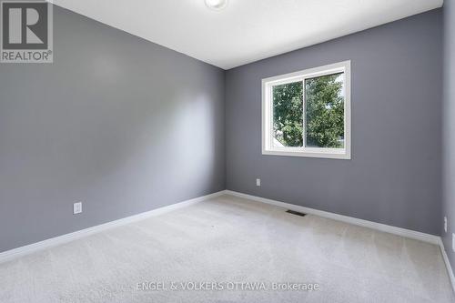 551 Wild Shore Crescent, Ottawa, ON - Indoor Photo Showing Other Room
