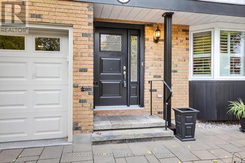 8 Confederation Private, Ottawa, ON - Outdoor With Exterior