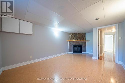 1 East Hampton Road, St. Catharines (Glendale/Glenridge), ON - Indoor With Fireplace