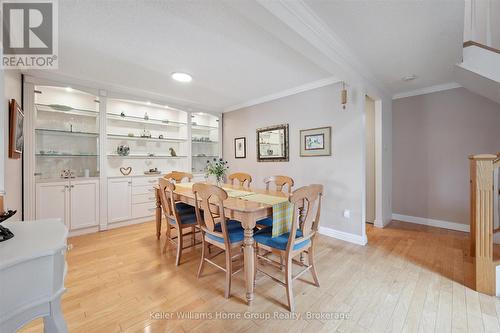 4 - 106 Woodlawn Road E, Guelph (Victoria North), ON - Indoor Photo Showing Dining Room