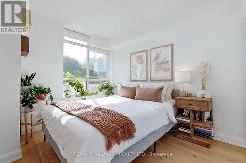 408 - 140 Bathurst Street, Toronto, ON - Indoor Photo Showing Bedroom