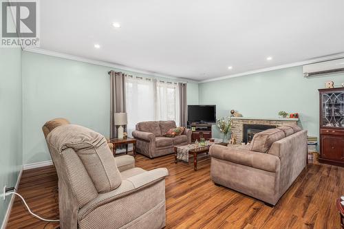 11 Thomas Street, St. John'S, NL - Indoor Photo Showing Living Room