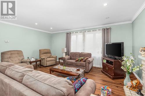 11 Thomas Street, St. John'S, NL - Indoor Photo Showing Living Room