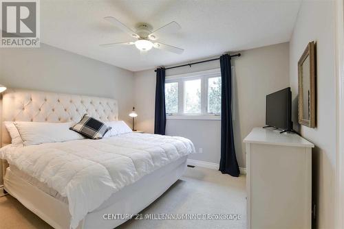 32 Gardenia Way, Caledon, ON - Indoor Photo Showing Bedroom