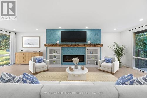 33 Commanche Drive, Ottawa, ON - Indoor Photo Showing Living Room With Fireplace