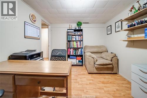 21 Pearl, Tilbury, ON - Indoor