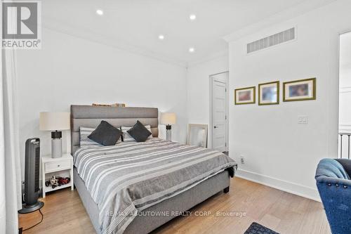 334 Third Lane, Oakville, ON - Indoor Photo Showing Bedroom