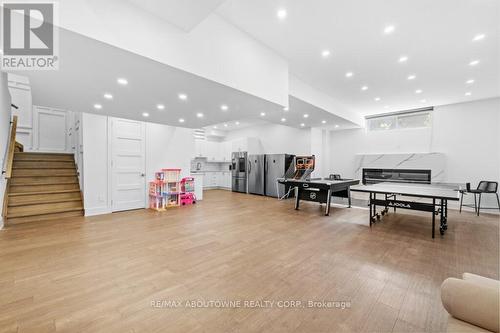 334 Third Lane, Oakville, ON - Indoor