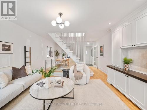 132 Withrow Avenue, Toronto, ON - Indoor Photo Showing Living Room