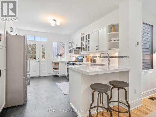 132 Withrow Avenue, Toronto, ON - Indoor Photo Showing Kitchen