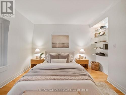132 Withrow Avenue, Toronto, ON - Indoor Photo Showing Bedroom