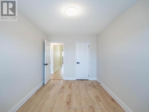 7676 Black Walnut Trail E, Mississauga, ON - Indoor Photo Showing Other Room