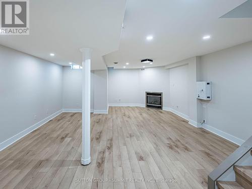 7676 Black Walnut Trail E, Mississauga, ON - Indoor