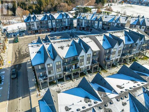 212 - 2635 William Jackson Drive, Pickering, ON - Outdoor