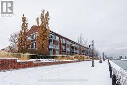 207 - 1 SHIPYARD LANE  Collingwood, ON L9Y 0W2