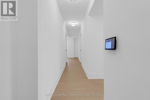 622 - 259 The Kingsway, Toronto, ON -  Photo Showing Other Room