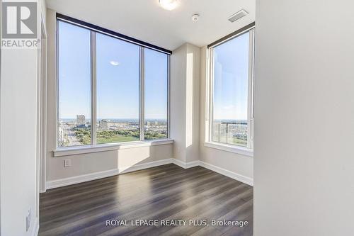 2202 - 3220 William Coltson Avenue, Oakville, ON - Indoor Photo Showing Other Room
