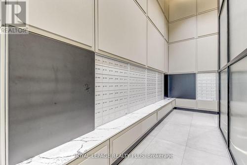 2202 - 3220 William Coltson Avenue, Oakville, ON -  Photo Showing Other Room