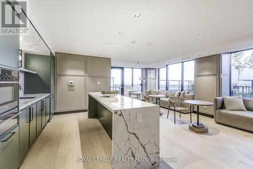 2202 - 3220 William Coltson Avenue, Oakville, ON - Indoor