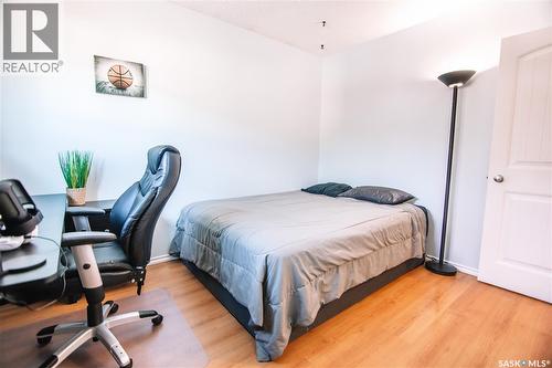 29 Nathan Street, Regina, SK - Indoor Photo Showing Bedroom