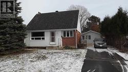 23 Blackwell RD  Elliot Lake, ON P5A 1G4