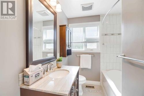 1 Yewfield Crescent, Toronto, ON - Indoor Photo Showing Bathroom