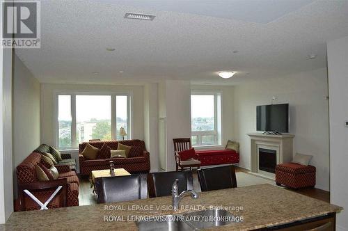 605 - 7400 Markham Road, Markham, ON - Indoor