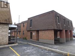 LL-B - 6060 HIGHWAY 7 E  Markham, ON L3P 3A9