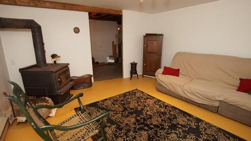 Salle familiale - 158 Rue Quesnel, Saint-Alphonse-Rodriguez, QC - Indoor