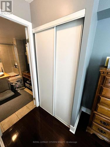 427 - 550 Queens Quay, Toronto, ON - Indoor Photo Showing Other Room