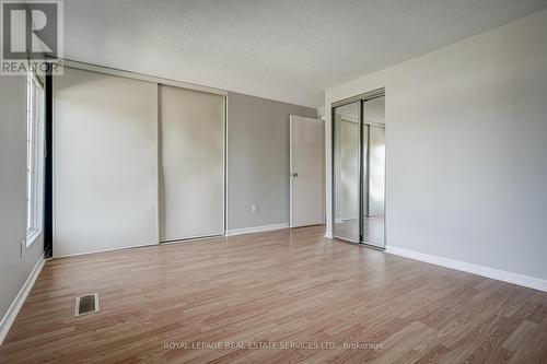 1 - 2411 Sovereign Street, Oakville, ON - Indoor Photo Showing Other Room