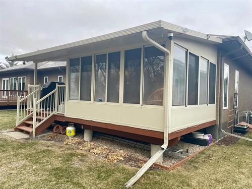 20 Bayhill Crescent, Brandon, MB - Outdoor With Exterior