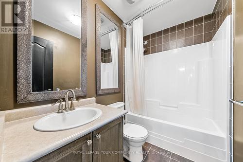 Upper - 1821 Lamstone Street, Innisfil, ON - Indoor Photo Showing Bathroom