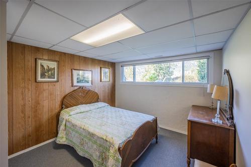 4836/4840 Barten Place, Okanagan Falls, BC - Indoor Photo Showing Bedroom