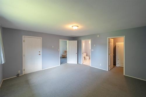 4836/4840 Barten Place, Okanagan Falls, BC - Indoor Photo Showing Other Room