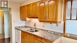 kitchen w/updated counter tops - 