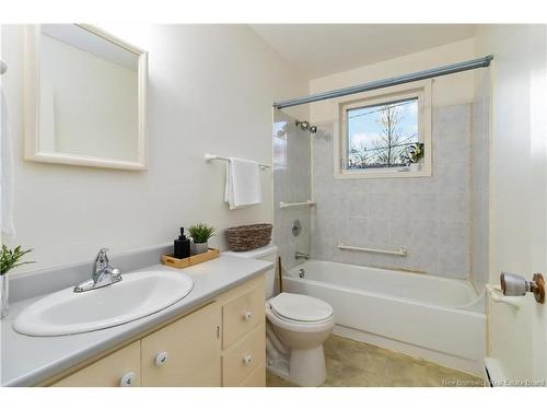 228 Cole Ave, Moncton, NB 