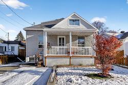 693 79e Avenue  Laval (Chomedey), QC H7V 3H8