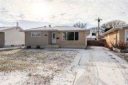 382 Armstrong AVE  Winnipeg, MB R2V 1R1