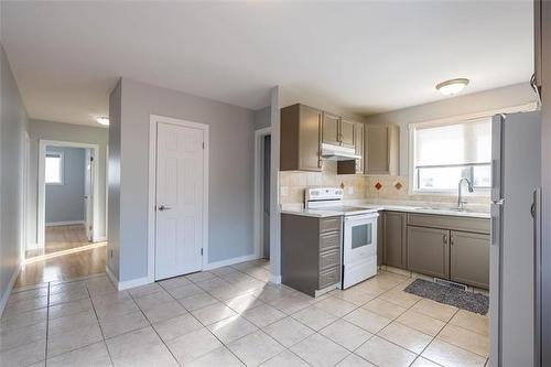 382 Armstrong Ave, Winnipeg, MB 