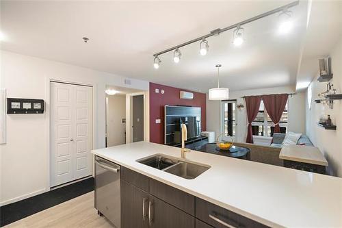 319-670 Hugo St, Winnipeg, MB 