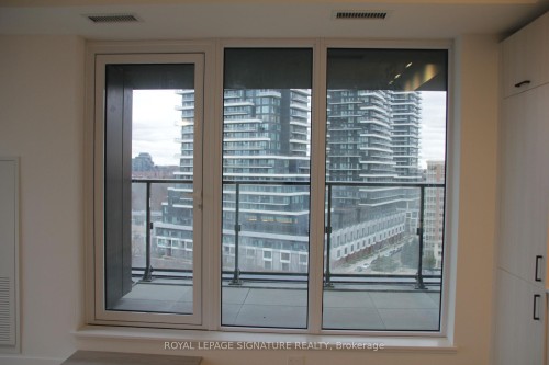 1014-1 Quarrington Lane, Toronto, ON - Indoor Photo Showing Other Room