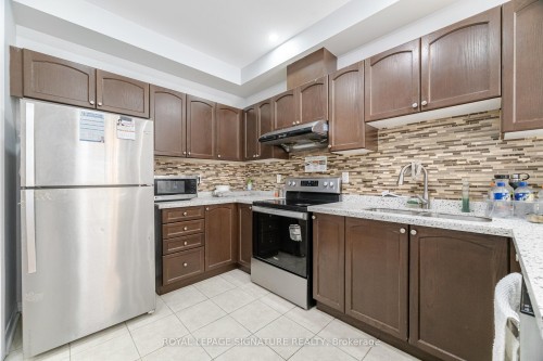 443 Comiskey Crescent, Mississauga, ON 