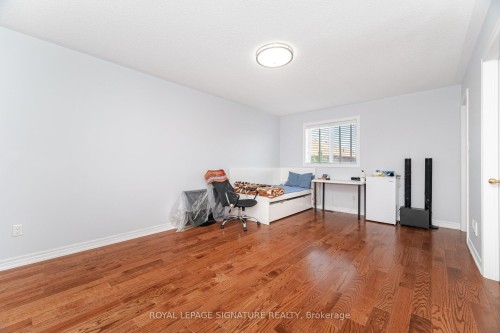 443 Comiskey Crescent, Mississauga, ON 