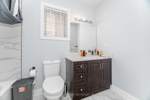 443 Comiskey Crescent, Mississauga, ON 