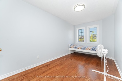 443 Comiskey Crescent, Mississauga, ON 