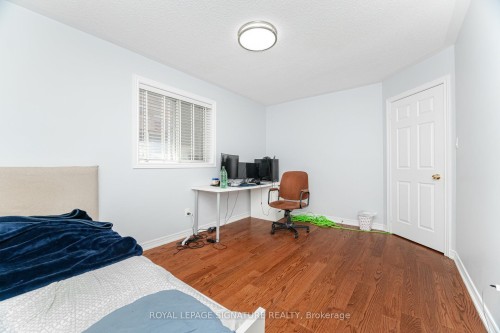 443 Comiskey Crescent, Mississauga, ON 