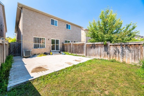 443 Comiskey Crescent, Mississauga, ON 